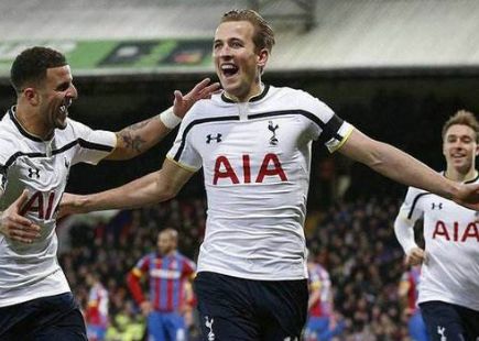 间的个人关 间的个人关