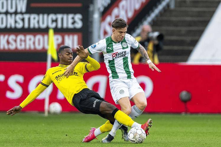 会市场中 会市场中