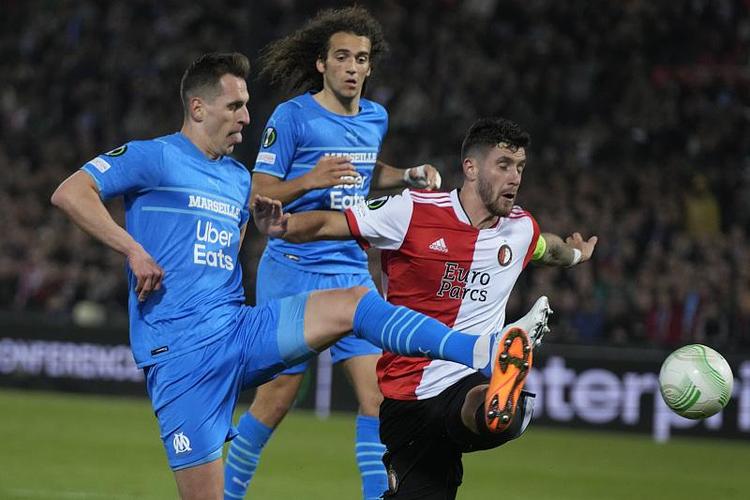 可在中后场 可在中后场