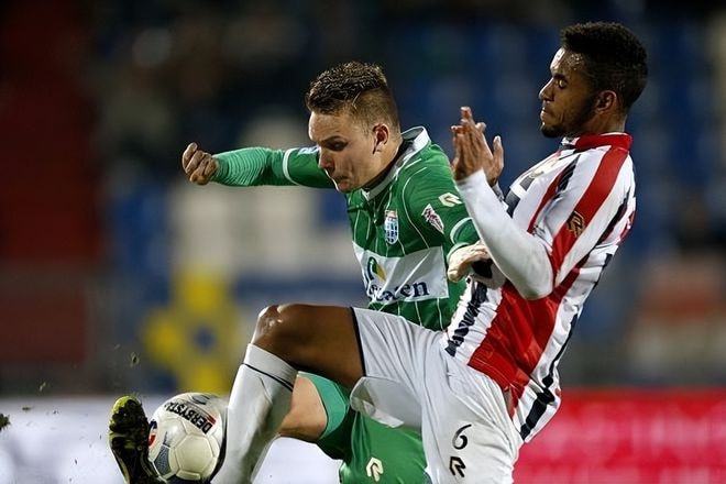 球员在高压 球员在高压