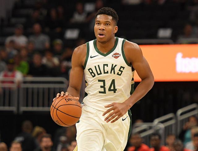 足坛引发了 足坛引发了