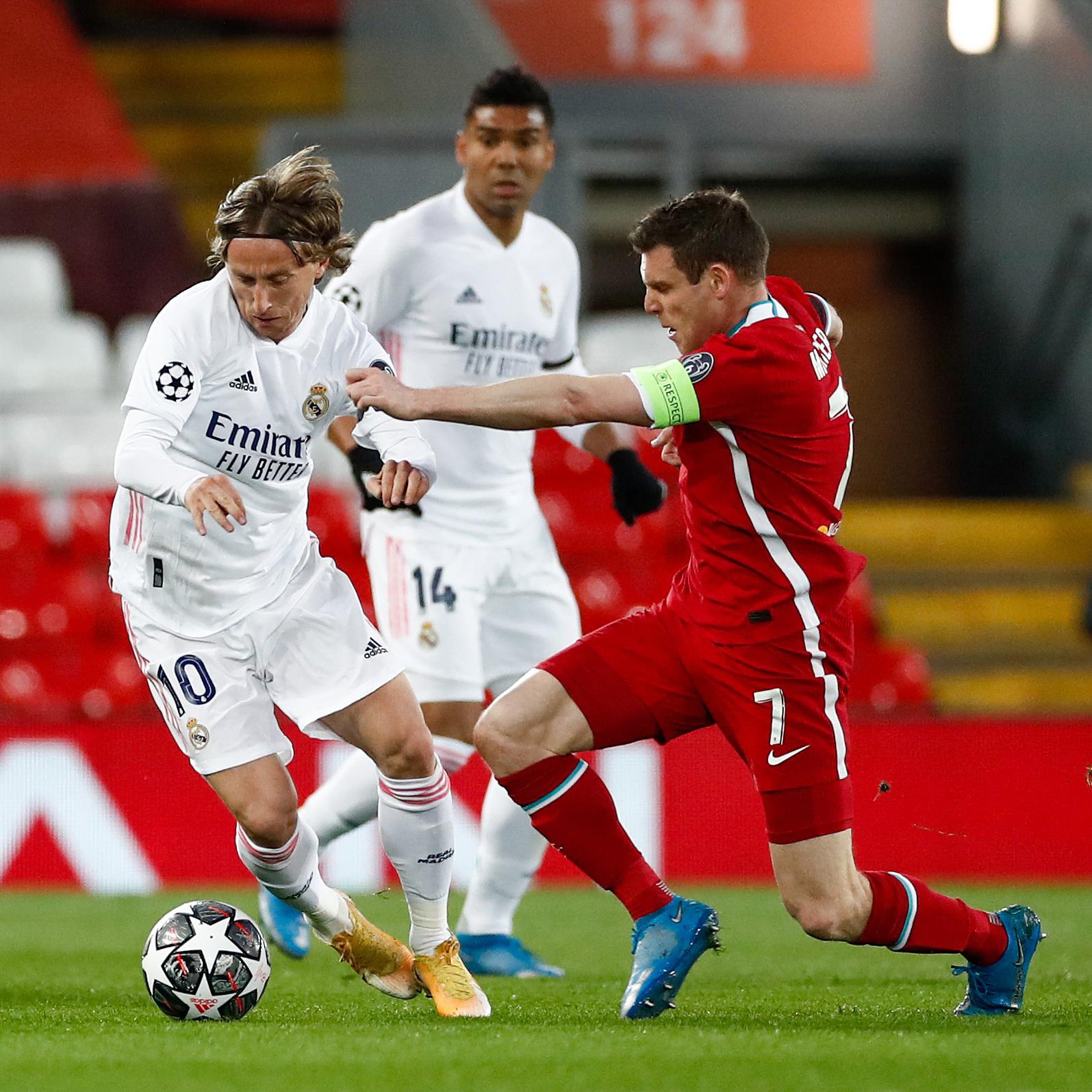 多家体育品 多家体育品