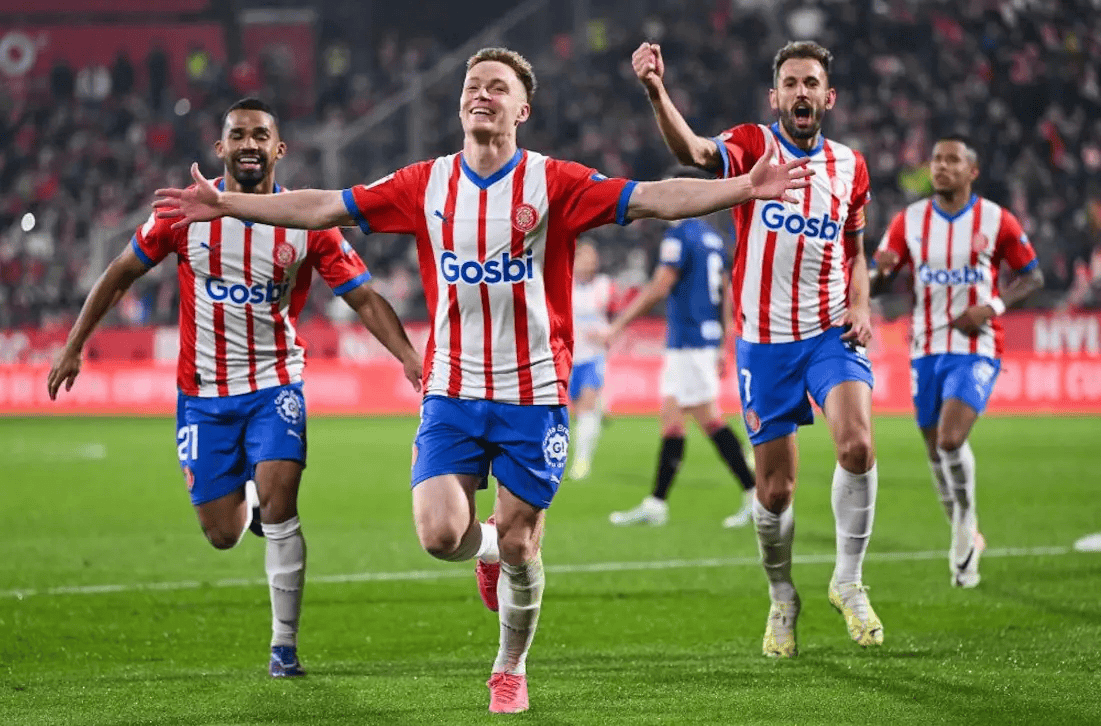 画像接近每 画像接近每