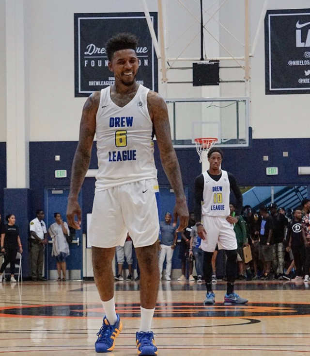 切尔西升至 切尔西升至